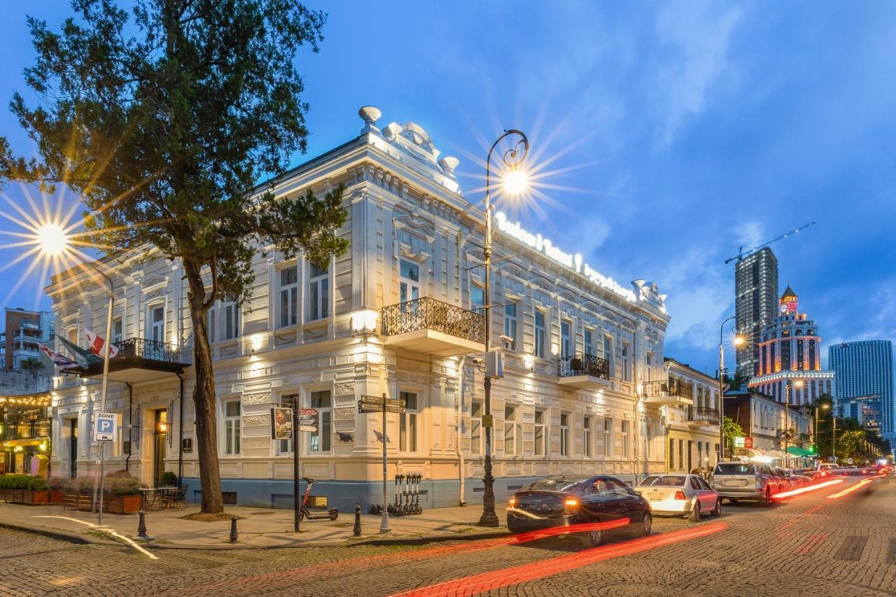 Boulevard Hotel Batumi Ngoại thất bức ảnh