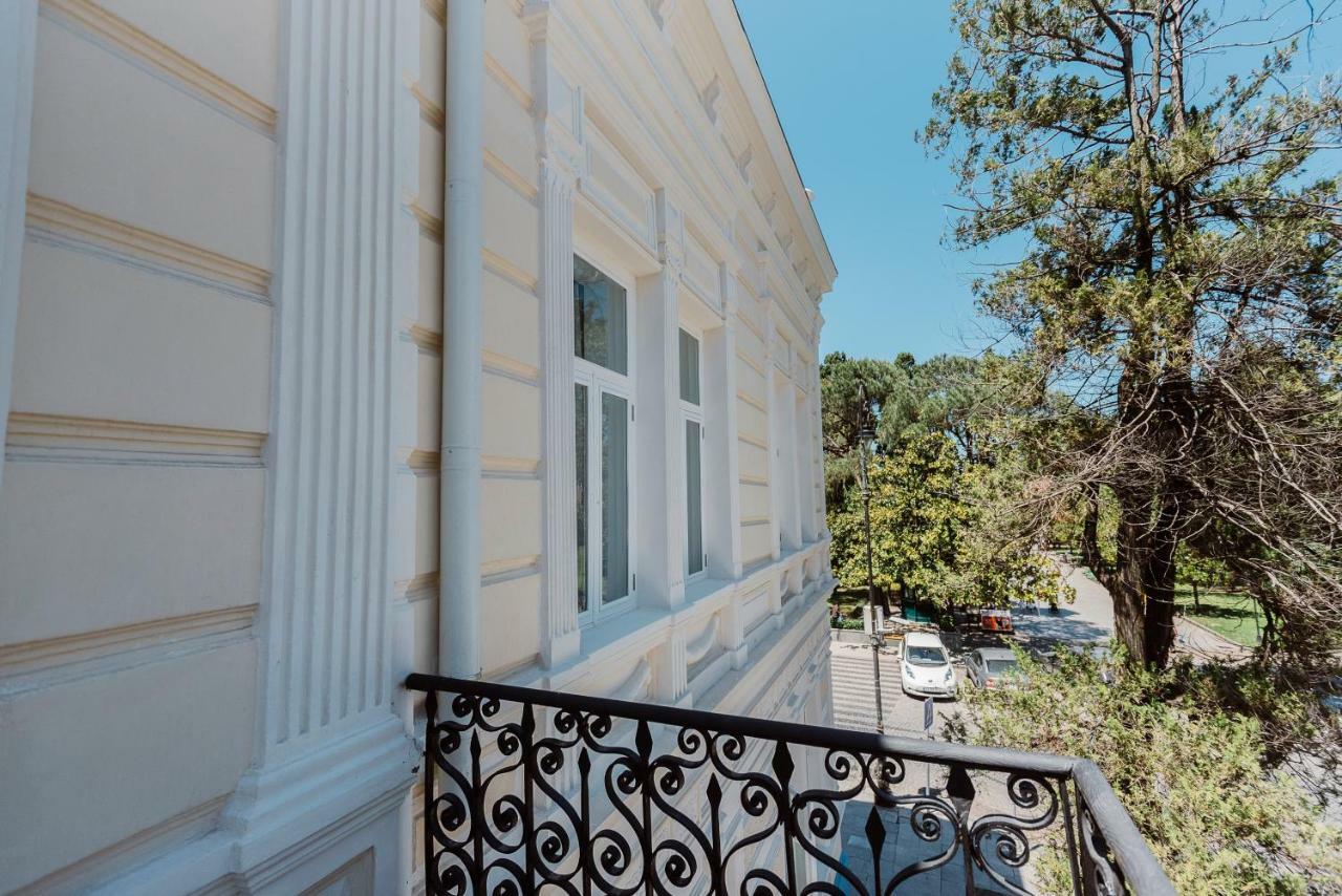 Boulevard Hotel Batumi Ngoại thất bức ảnh