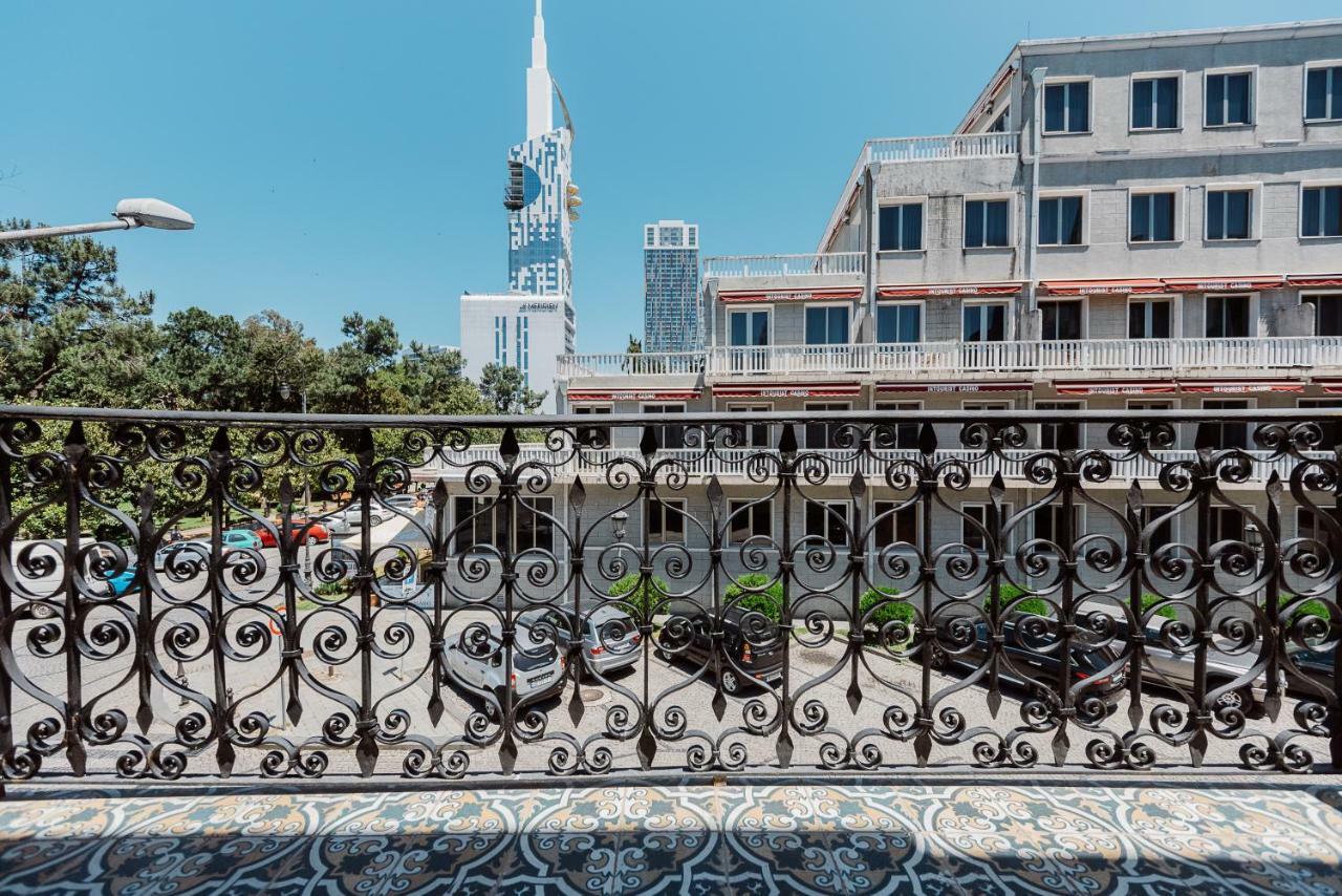Boulevard Hotel Batumi Ngoại thất bức ảnh