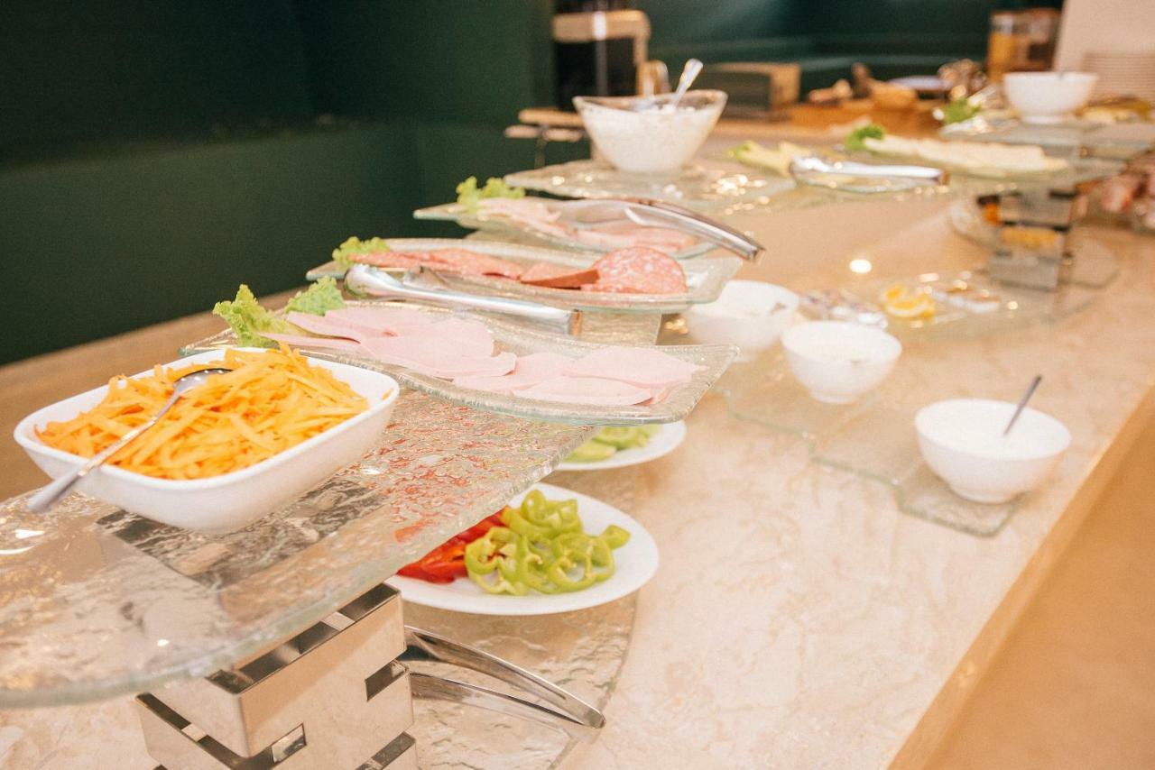 Boulevard Hotel Batumi Ngoại thất bức ảnh