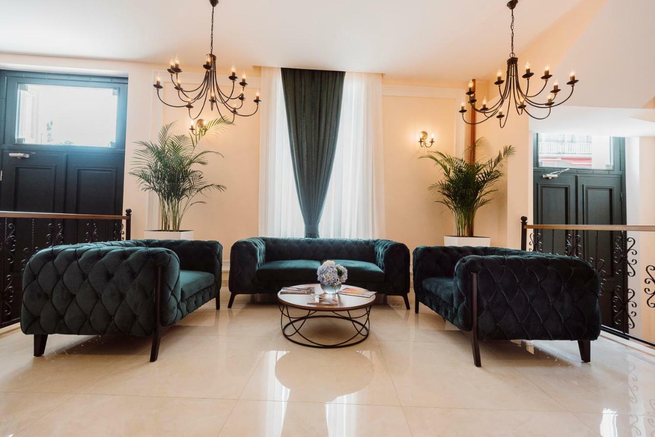 Boulevard Hotel Batumi Ngoại thất bức ảnh